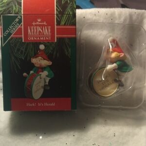 Hallmark Keepsake Ornament - Festive Elf with Drum 1990 (SKU 016)